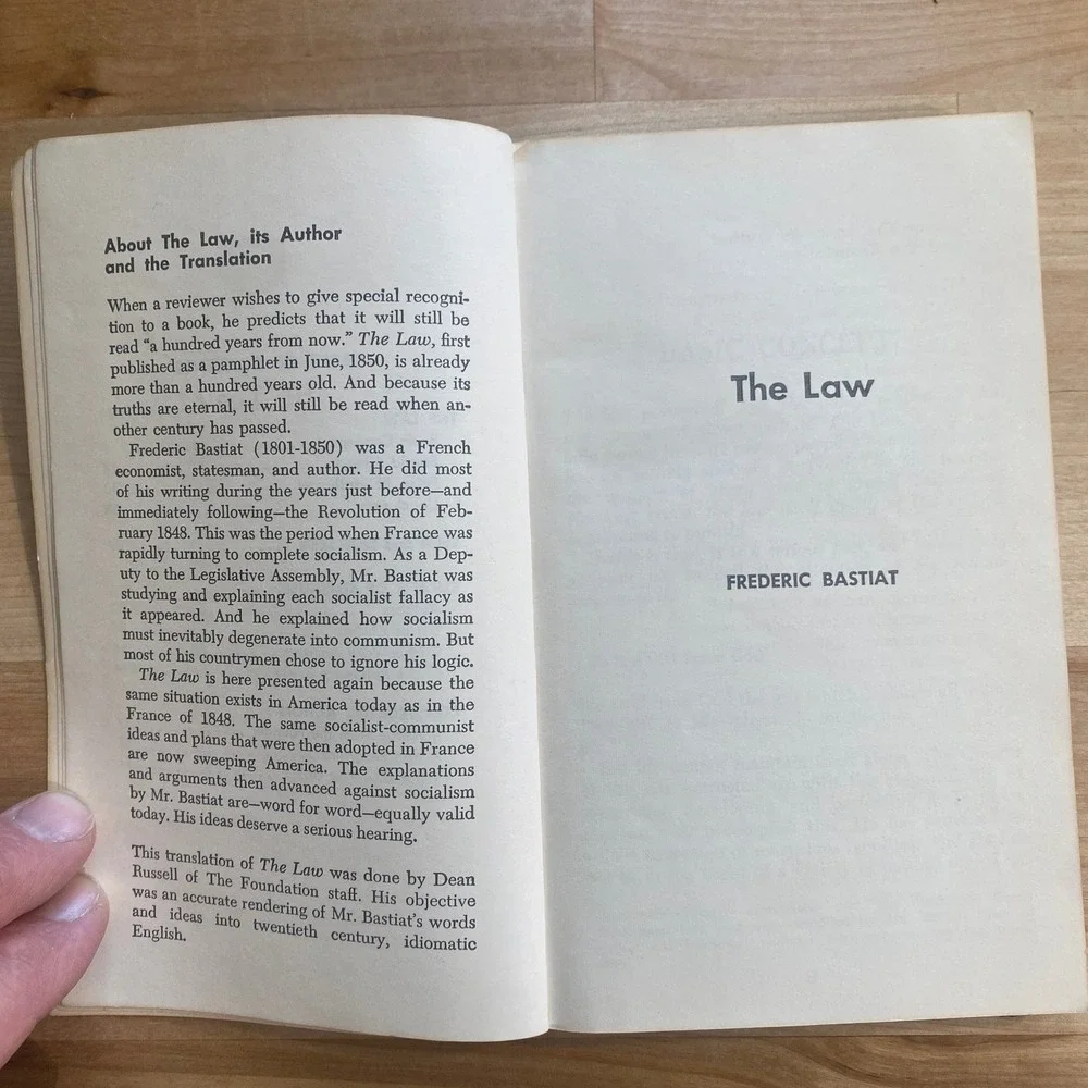 THE LAW & CLICHÉS OF SOCIALISM Bastiat, 1964 Anti-Socialist‎ Political Economy